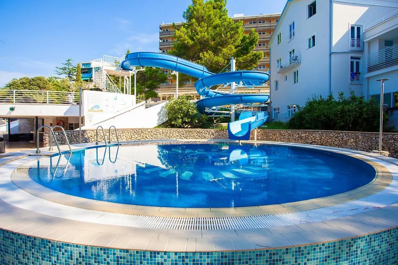 Villa Lovorka - Hotel Resort Drazica Krk Town