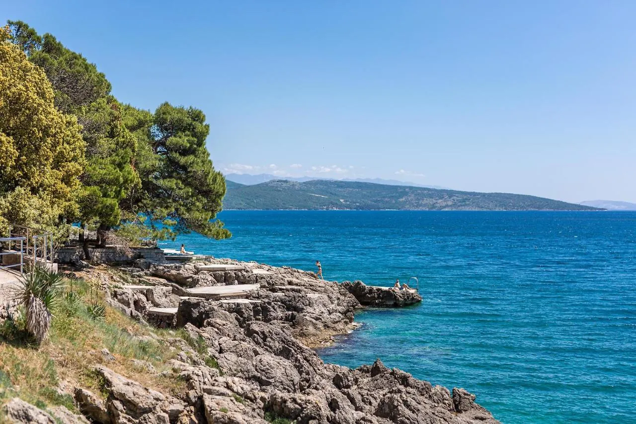 Villa Lovorka - Hotel Resort Drazica Krk Town
