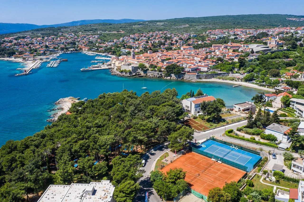 Villa Lovorka - Hotel Resort Drazica Krk Town
